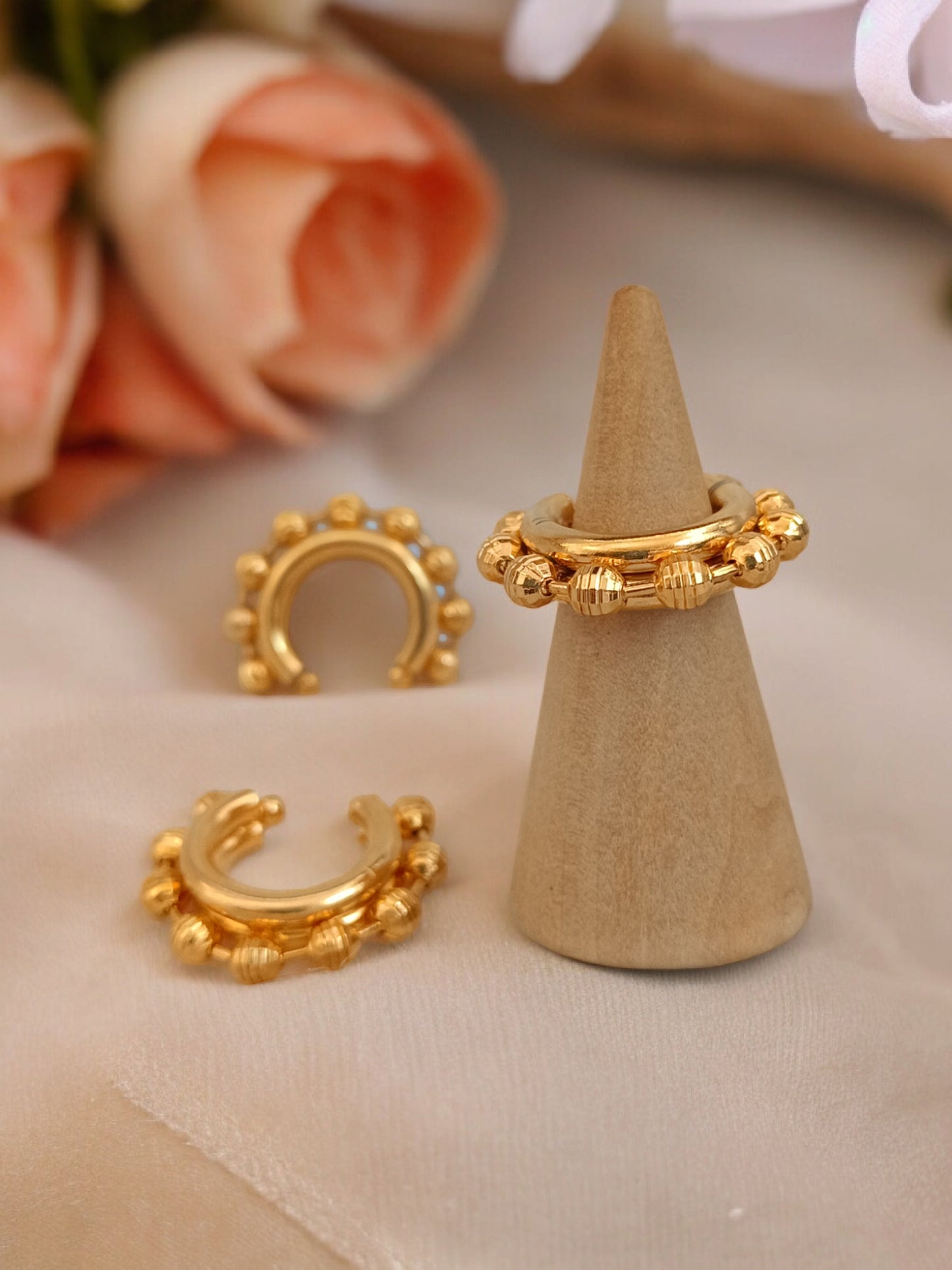 Ear Cuff en oro laminado