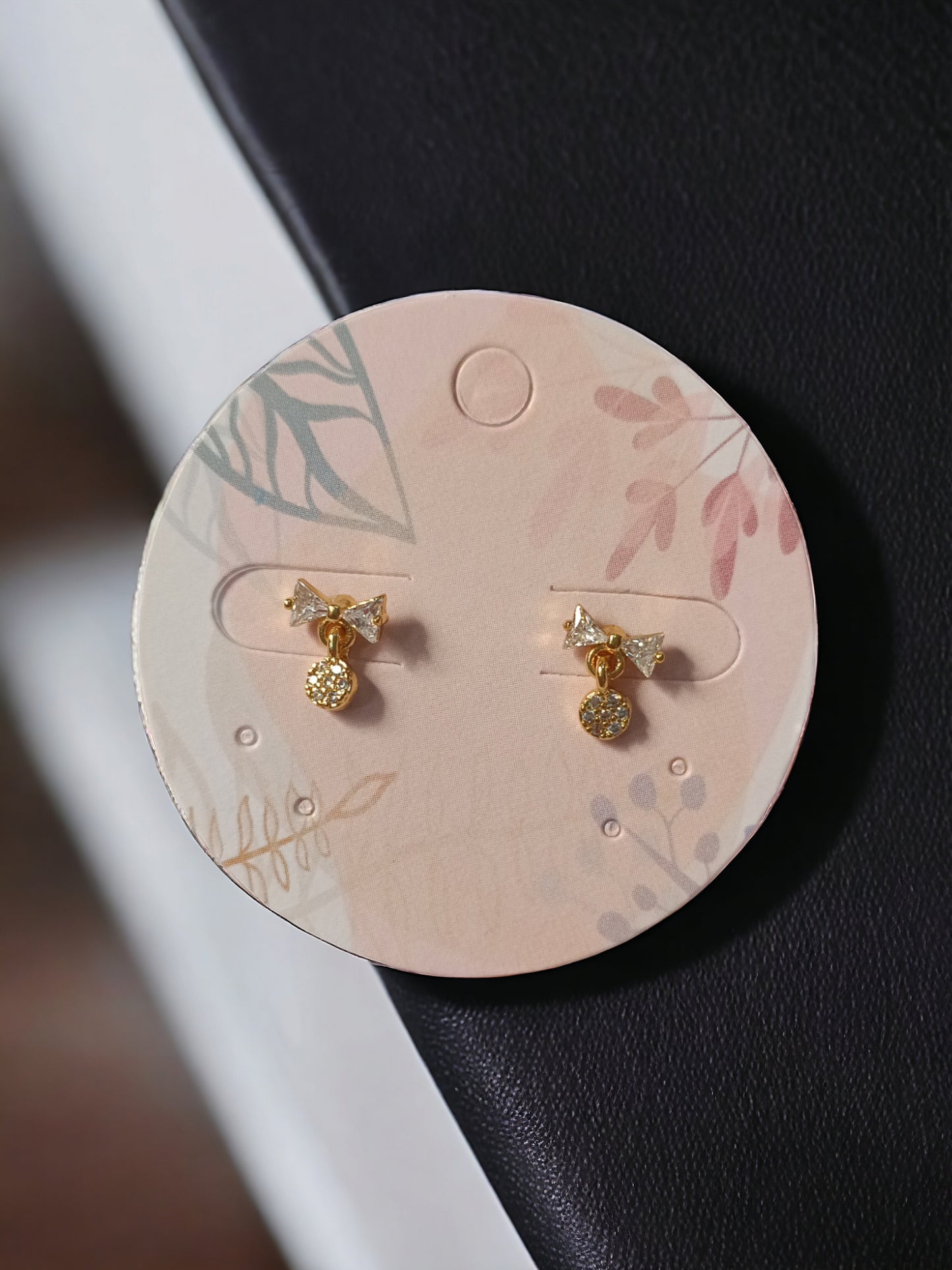 Aretes de oro laminado