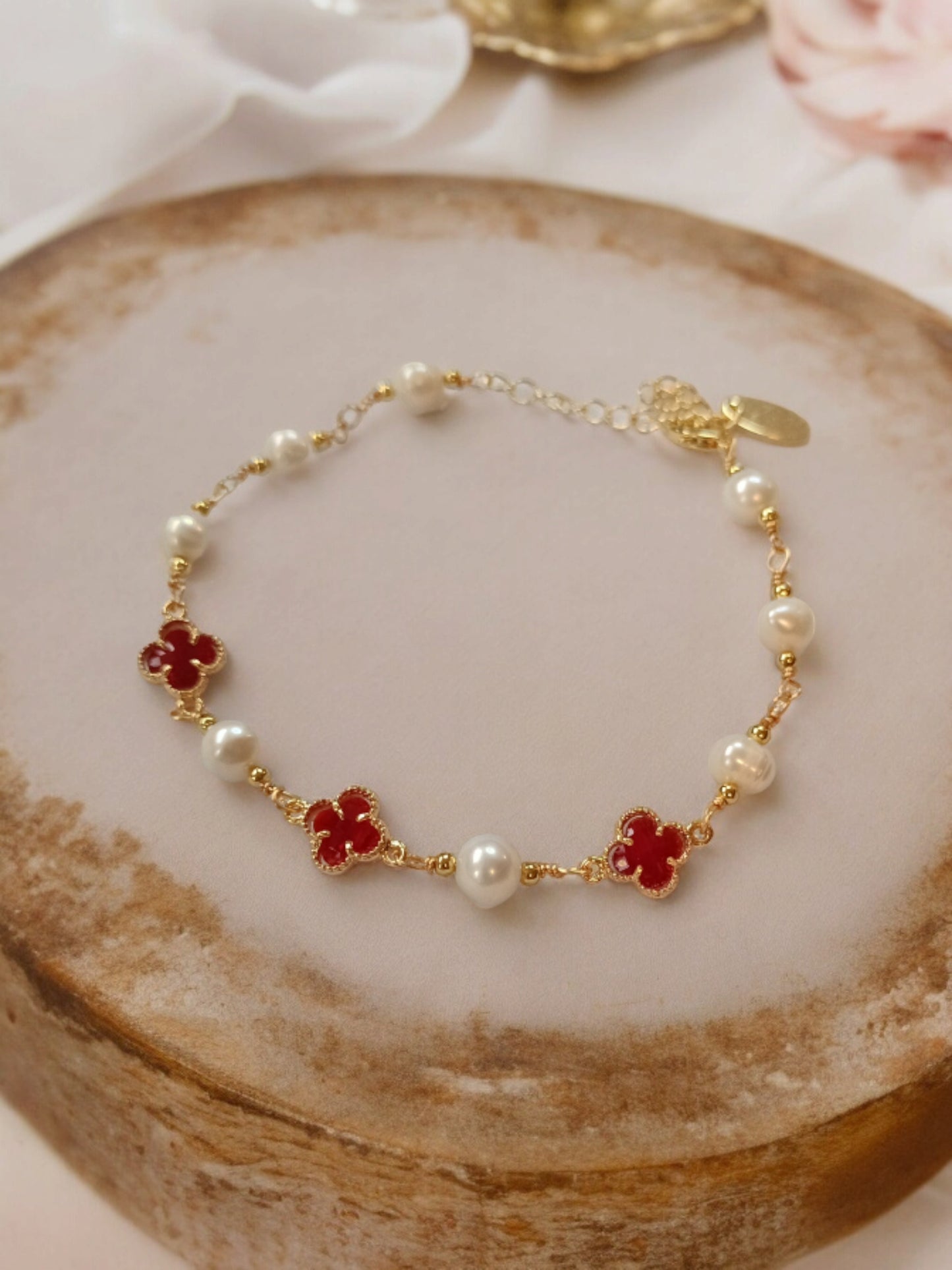 Pulsera perlas y cristales