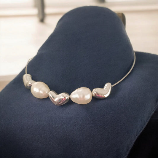 Choker de acero con perla nácar grande